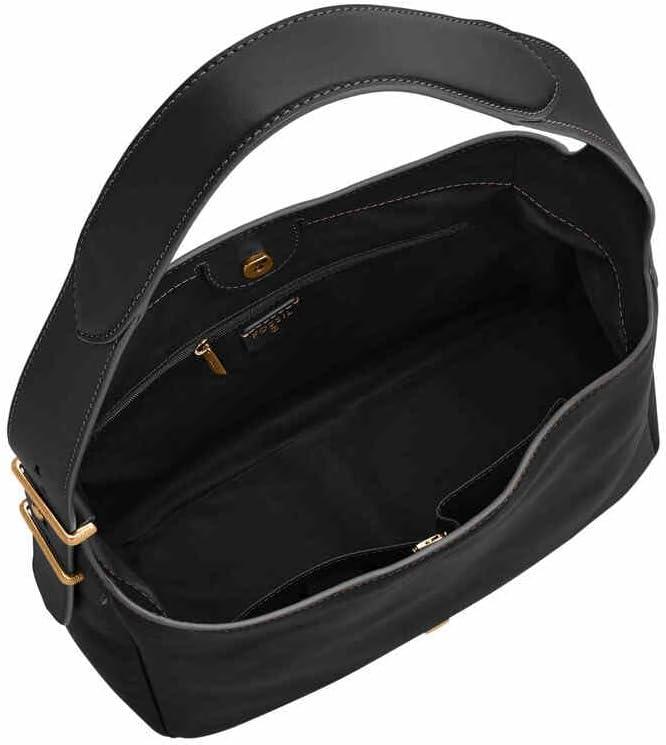imageFossil Dillon Hobo BagBlack