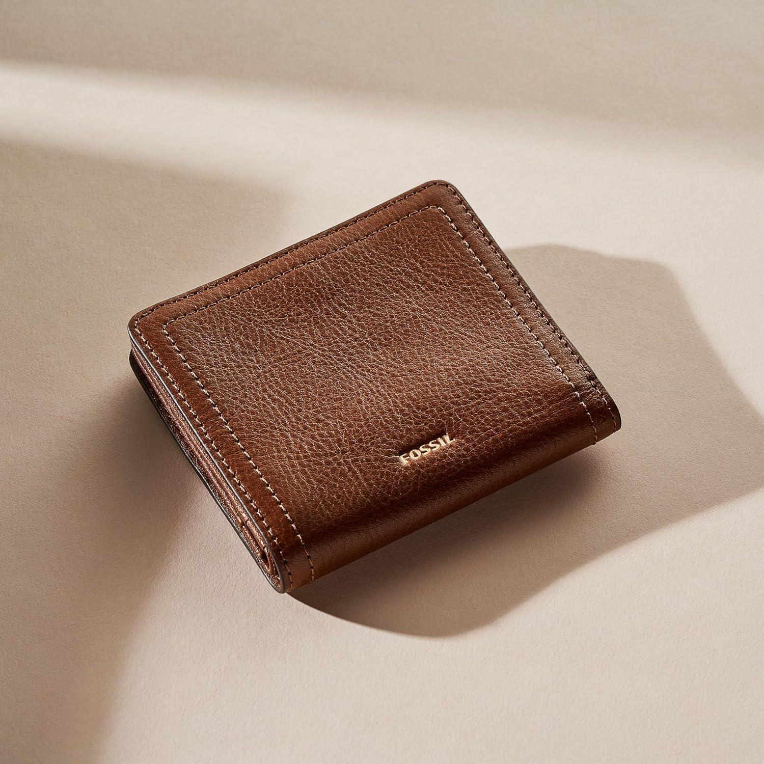 imageFossil Womens Logan Leather WalletBrown
